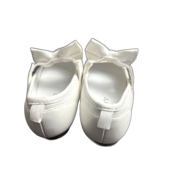Carter's Girl's Shimmer Classy Dress Shoe Weddings Special Occassion SZ 9:NWOT - Picture 2 of 8